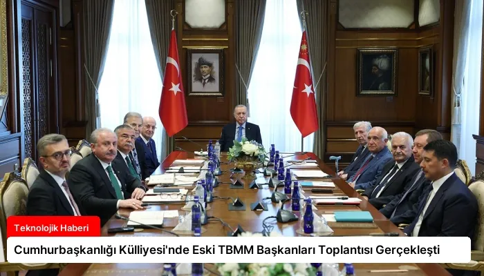 Cumhurbaşkanlığı Külliyesi’nde Eski TBMM Başkanları Toplantısı Gerçekleşti